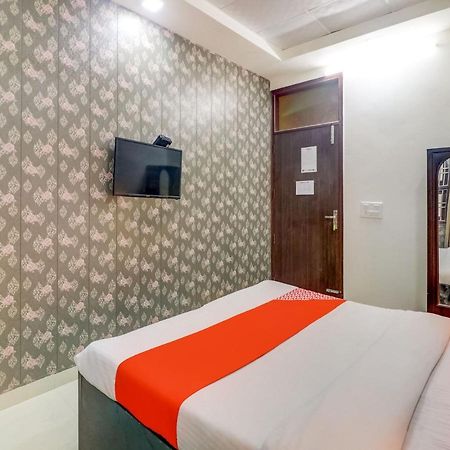 فندق نيودلهيفي  Oyo 74060 Taj Residency المظهر الخارجي الصورة