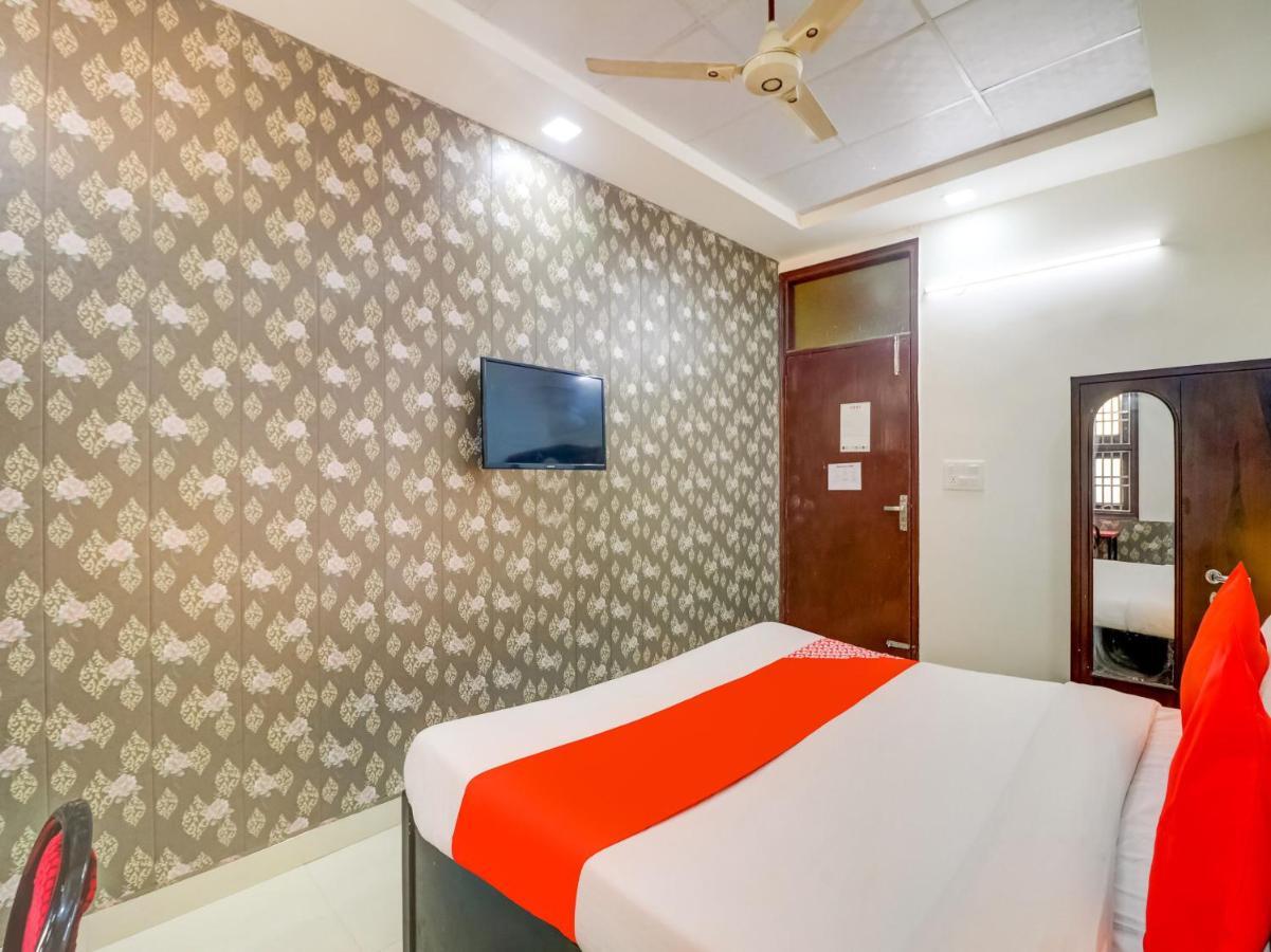 فندق نيودلهيفي  Oyo 74060 Taj Residency المظهر الخارجي الصورة